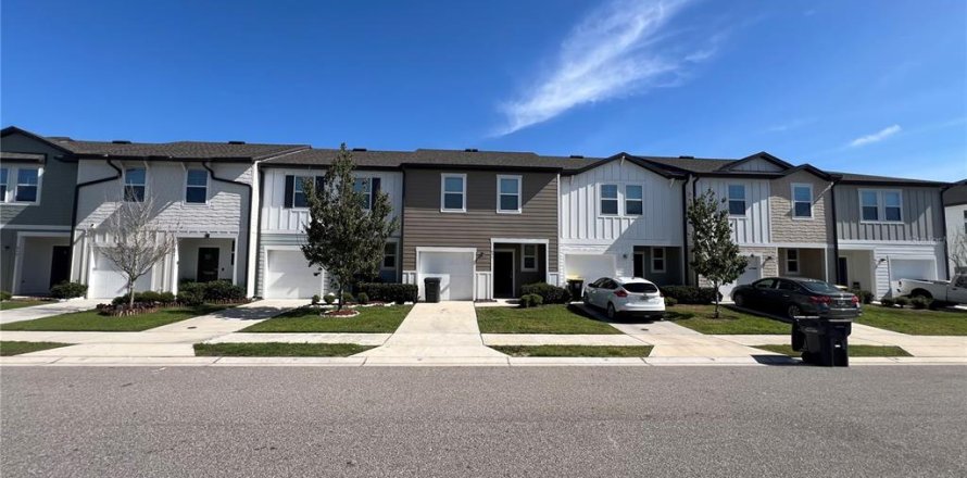 Touwnhouse à Davenport, Floride 3 chambres, 130.43 m2 № 2418885