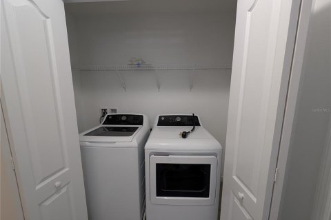 Touwnhouse à vendre à Orlando, Floride: 3 chambres, 156.63 m2 № 2354219 - photo 26
