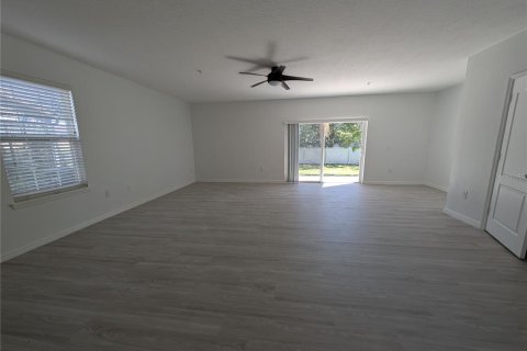 Touwnhouse à vendre à Orlando, Floride: 3 chambres, 156.63 m2 № 2354219 - photo 16