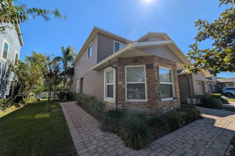 Touwnhouse à vendre à Orlando, Floride: 3 chambres, 156.63 m2 № 2354219 - photo 2