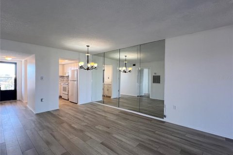 Condominio en venta en Bradenton, Florida, 2 dormitorios, 84.73 m2 № 1445056 - foto 8