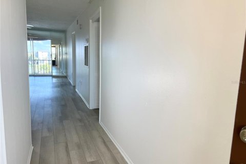 Condominio en venta en Bradenton, Florida, 2 dormitorios, 84.73 m2 № 1445056 - foto 5
