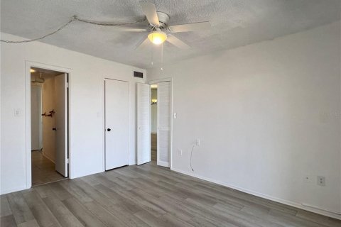 Condominio en venta en Bradenton, Florida, 2 dormitorios, 84.73 m2 № 1445056 - foto 21