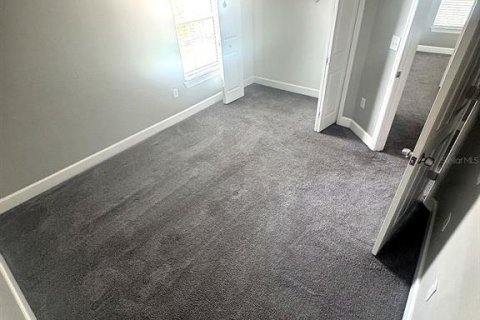Condo in Orlando, Florida, 3 bedrooms  № 2204349 - photo 15