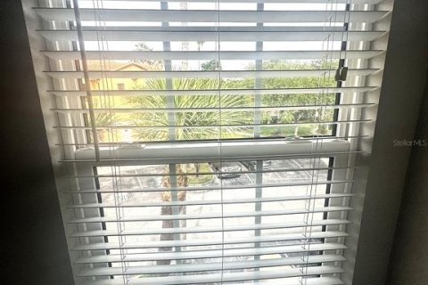 Condo in Orlando, Florida, 3 bedrooms  № 2204349 - photo 16