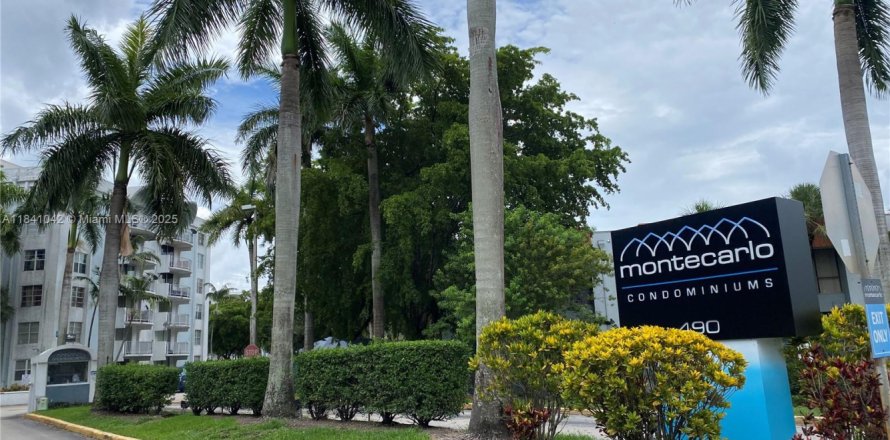 Condominio en Miami, Florida, 2 dormitorios № 1830280