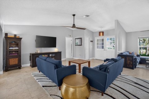 Villa ou maison à vendre à Safety Harbor, Floride: 3 chambres, 168.43 m2 № 2433739 - photo 6