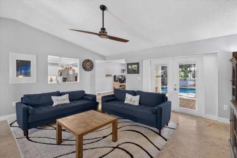Villa ou maison à vendre à Safety Harbor, Floride: 3 chambres, 168.43 m2 № 2433739 - photo 8
