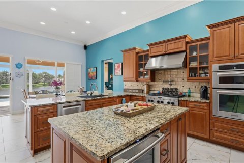 House in Sarasota, Florida 4 bedrooms, 234.21 sq.m. № 2223112 - photo 14