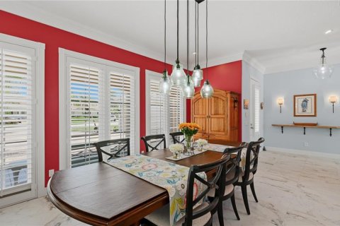 House in Sarasota, Florida 4 bedrooms, 234.21 sq.m. № 2223112 - photo 20