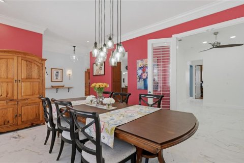 House in Sarasota, Florida 4 bedrooms, 234.21 sq.m. № 2223112 - photo 22