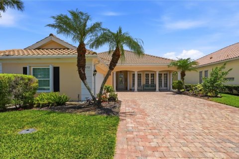 House in Sarasota, Florida 4 bedrooms, 234.21 sq.m. № 2223112 - photo 9