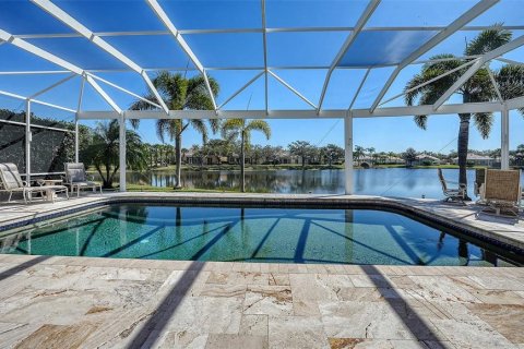 House in Sarasota, Florida 4 bedrooms, 234.21 sq.m. № 2223112