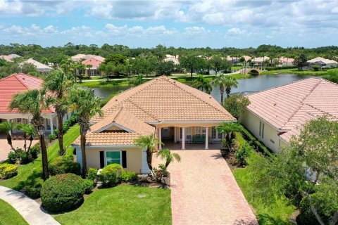 House in Sarasota, Florida 4 bedrooms, 234.21 sq.m. № 2223112 - photo 5