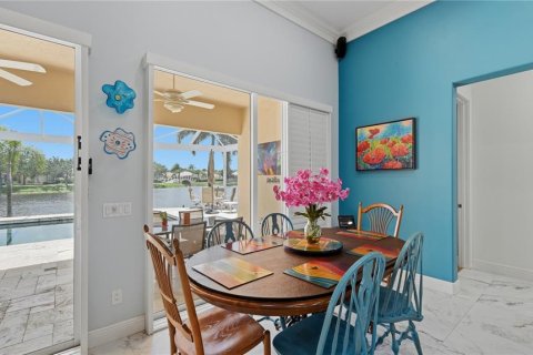 House in Sarasota, Florida 4 bedrooms, 234.21 sq.m. № 2223112 - photo 18