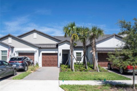 Villa ou maison à Land O' Lakes, Floride 2 chambres, 130.53 m2 № 2341904