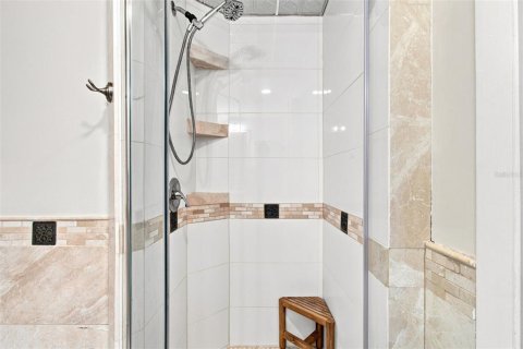 Condominio en venta en Tampa, Florida, 3 dormitorios, 160.54 m2 № 2305918 - foto 8
