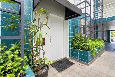 Condominio en venta en Tampa, Florida, 3 dormitorios, 160.54 m2 № 2305918 - foto 4