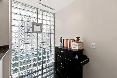 Condominio en venta en Tampa, Florida, 3 dormitorios, 160.54 m2 № 2305918 - foto 24