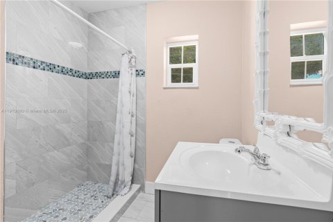 Villa ou maison à vendre à Fort Myers, Floride: 3 chambres, 103.77 m2 № 1966707 - photo 30