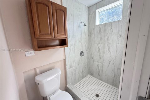 Villa ou maison à vendre à Fort Myers, Floride: 3 chambres № 1966707 - photo 20