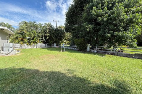 Villa ou maison à vendre à Fort Myers, Floride: 3 chambres № 1966707 - photo 25