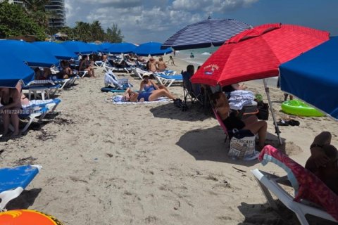 Copropriété à louer à Sunny Isles Beach, Floride: 33.44 m2 № 2036764 - photo 6