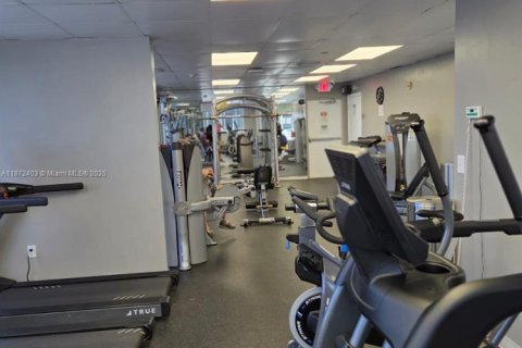 Copropriété à louer à Sunny Isles Beach, Floride: 33.44 m2 № 2036764 - photo 5