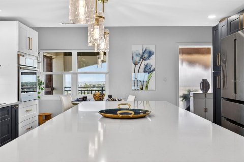 Condo in Daytona Beach, Florida, 3 bedrooms № 2214558 - photo 22