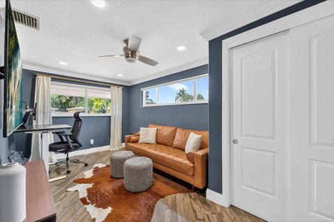 House in Oakland Park, Florida 3 bedrooms, 102.19 sq.m. № 1988798 - photo 20