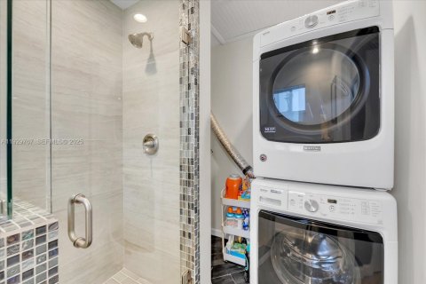 House in Oakland Park, Florida 3 bedrooms, 102.19 sq.m. № 1988798 - photo 21