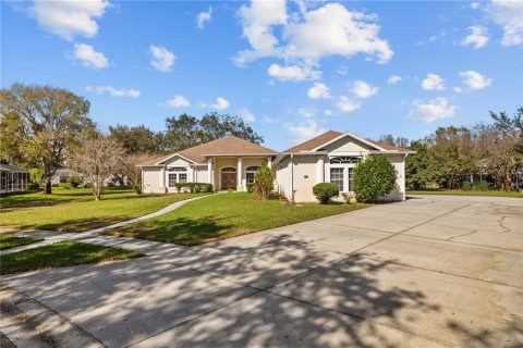 House in Odessa, Florida 3 bedrooms, 277.31 sq.m. № 1614287 - photo 2