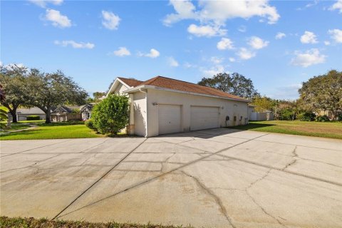 House in Odessa, Florida 3 bedrooms, 277.31 sq.m. № 1614287 - photo 4