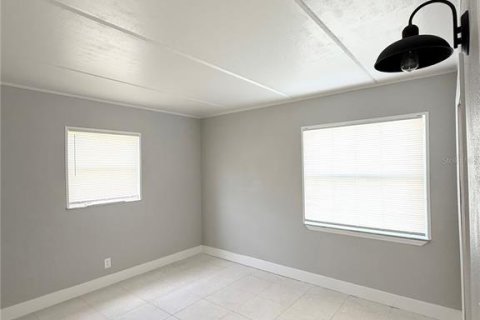 Apartamento en alquiler en DeLand, Florida, 2 dormitorios, 76.64 m2 № 1840563 - foto 13