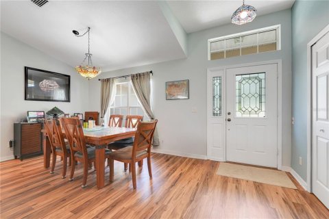House in Leesburg, Florida 3 bedrooms, 188.68 sq.m. № 1682950 - photo 8