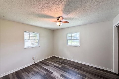 Villa ou maison à vendre à Lakeland, Floride: 3 chambres, 160.91 m2 № 2227368 - photo 14