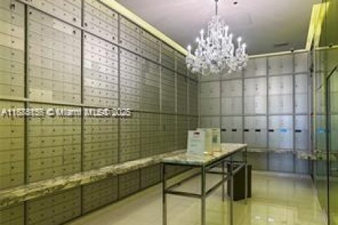 Купить кондоминиум в Майами, Флорида 1 комната, 121.98м2, № 1932952 - фото 20