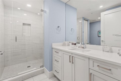 Condo in Sarasota, Florida, 2 bedrooms № 2128607 - photo 8