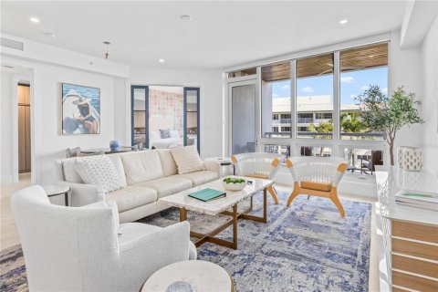 Condo in Sarasota, Florida, 2 bedrooms № 2128607 - photo 6