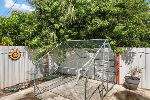 Villa ou maison à vendre à Miami Gardens, Floride: 3 chambres, 129.78 m2 № 2005155 - photo 30