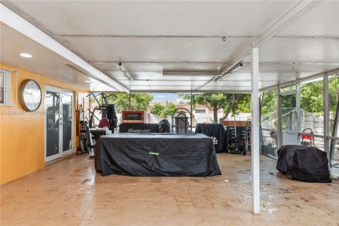 Villa ou maison à vendre à Miami Gardens, Floride: 3 chambres, 129.78 m2 № 2005155 - photo 27