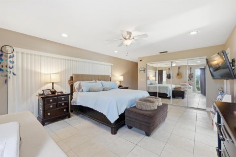Villa ou maison à louer à Boca Raton, Floride: 3 chambres, 215.9 m2 № 2181052 - photo 15