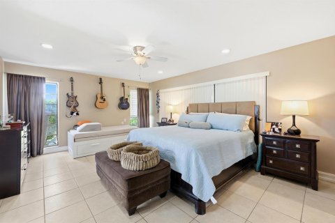 Villa ou maison à louer à Boca Raton, Floride: 3 chambres, 215.9 m2 № 2181052 - photo 12