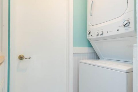 Townhouse in Tampa, Florida 2 bedrooms, 125.6 sq.m. № 1853775 - photo 25