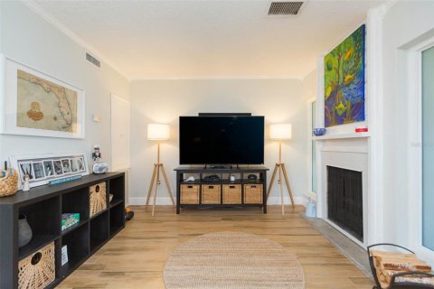 Townhouse in Tampa, Florida 2 bedrooms, 125.6 sq.m. № 1853775 - photo 16