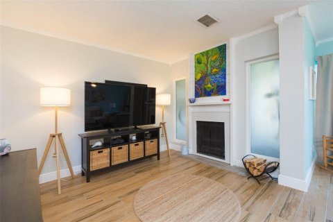 Townhouse in Tampa, Florida 2 bedrooms, 125.6 sq.m. № 1853775 - photo 17