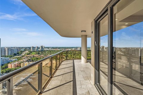 Condominio en venta en Aventura, Florida, 2 dormitorios, 175.31 m2 № 1988731 - foto 22