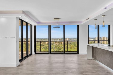 Condominio en venta en Aventura, Florida, 2 dormitorios, 175.31 m2 № 1988731 - foto 3