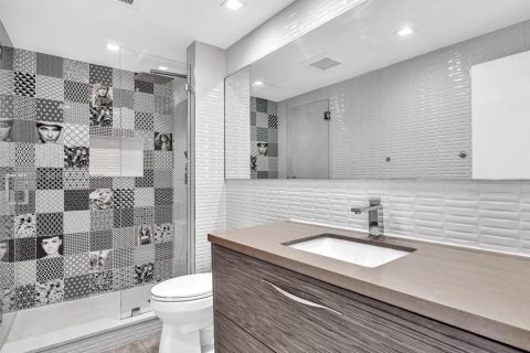 Condominio en venta en Aventura, Florida, 2 dormitorios, 175.31 m2 № 1988731 - foto 21