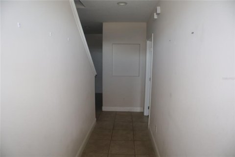 Adosado en venta en Haines City, Florida, 2 dormitorios, 136.01 m2 № 1876267 - foto 2